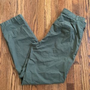 GAP | High-waisted “Straight Up” Khakis in Army Jacket Green | Sz 12 Tall